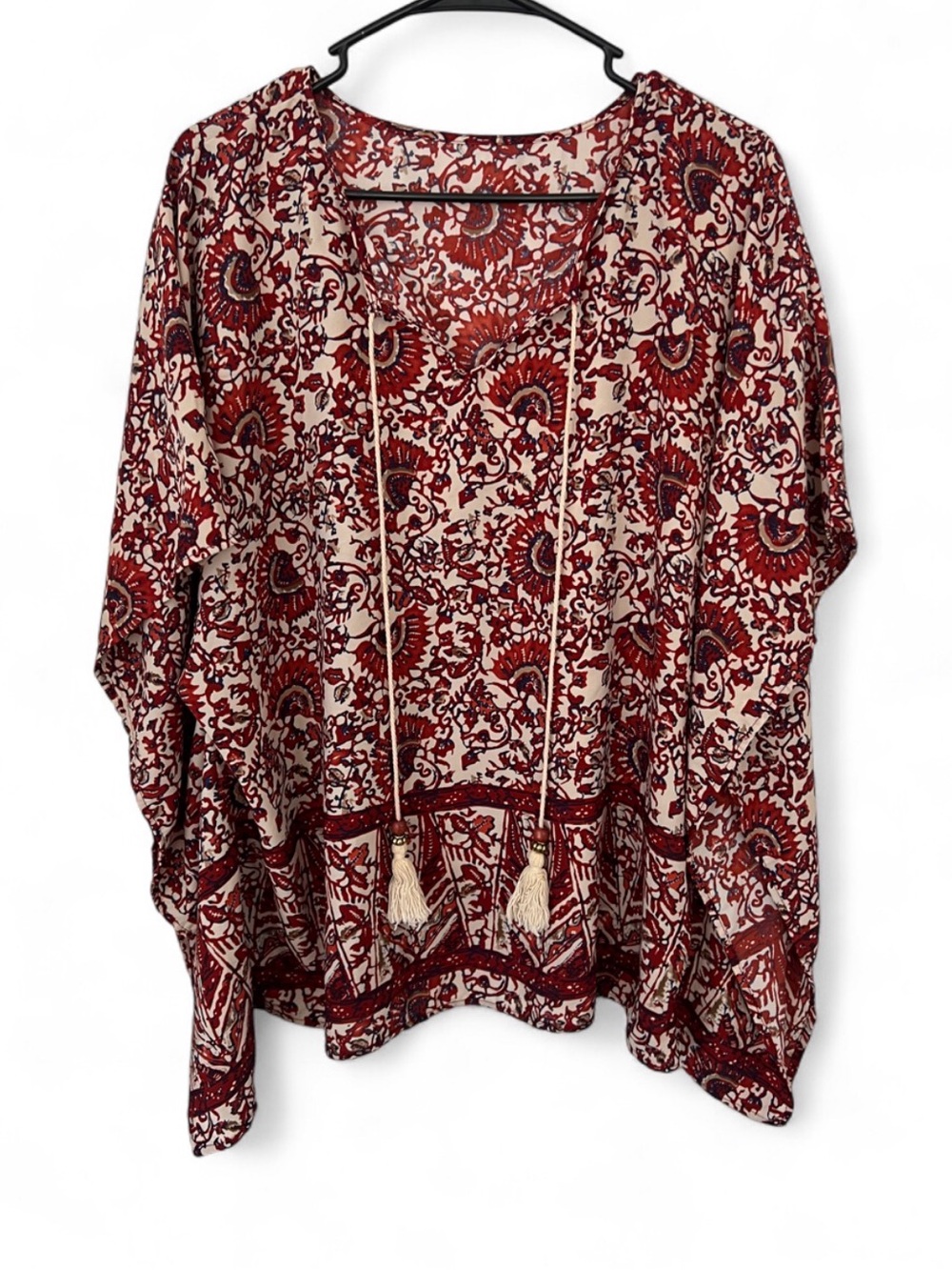 Boho Tassel V-Neck Pullover Top - Red Floral